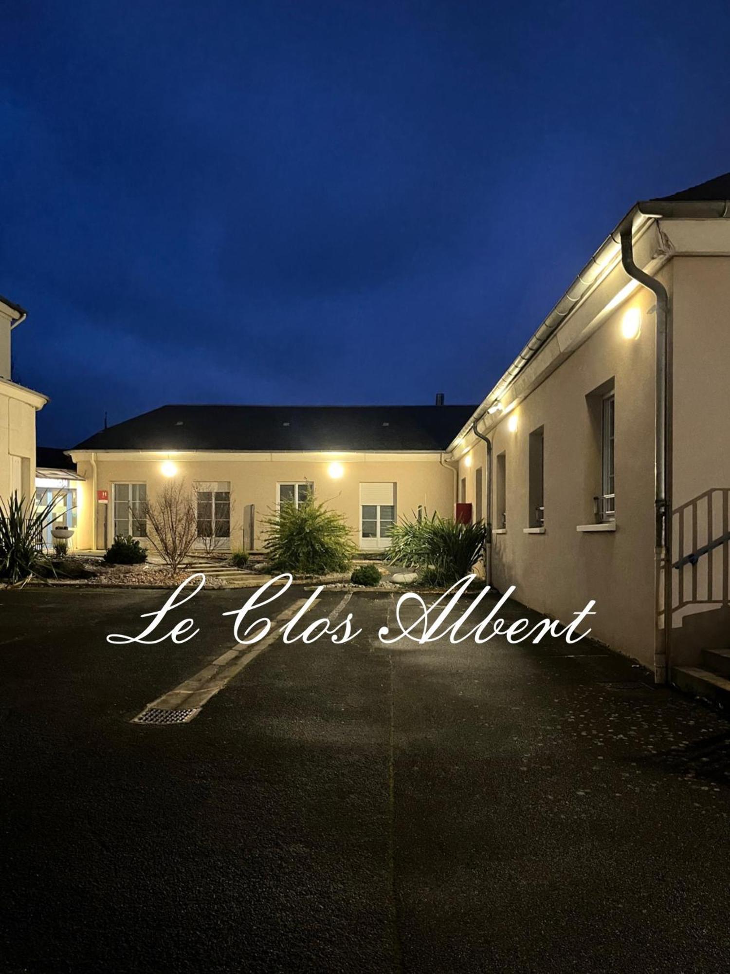Le Clos Albert Loudun Buitenkant foto