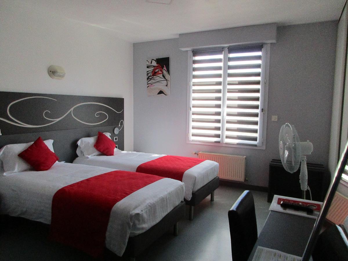 Le Clos Albert Loudun Buitenkant foto
